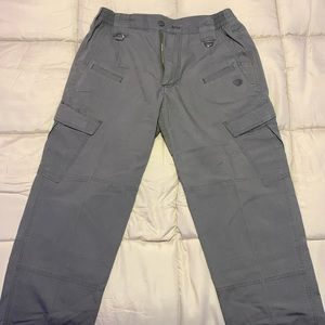 Work pants/ cargo pants